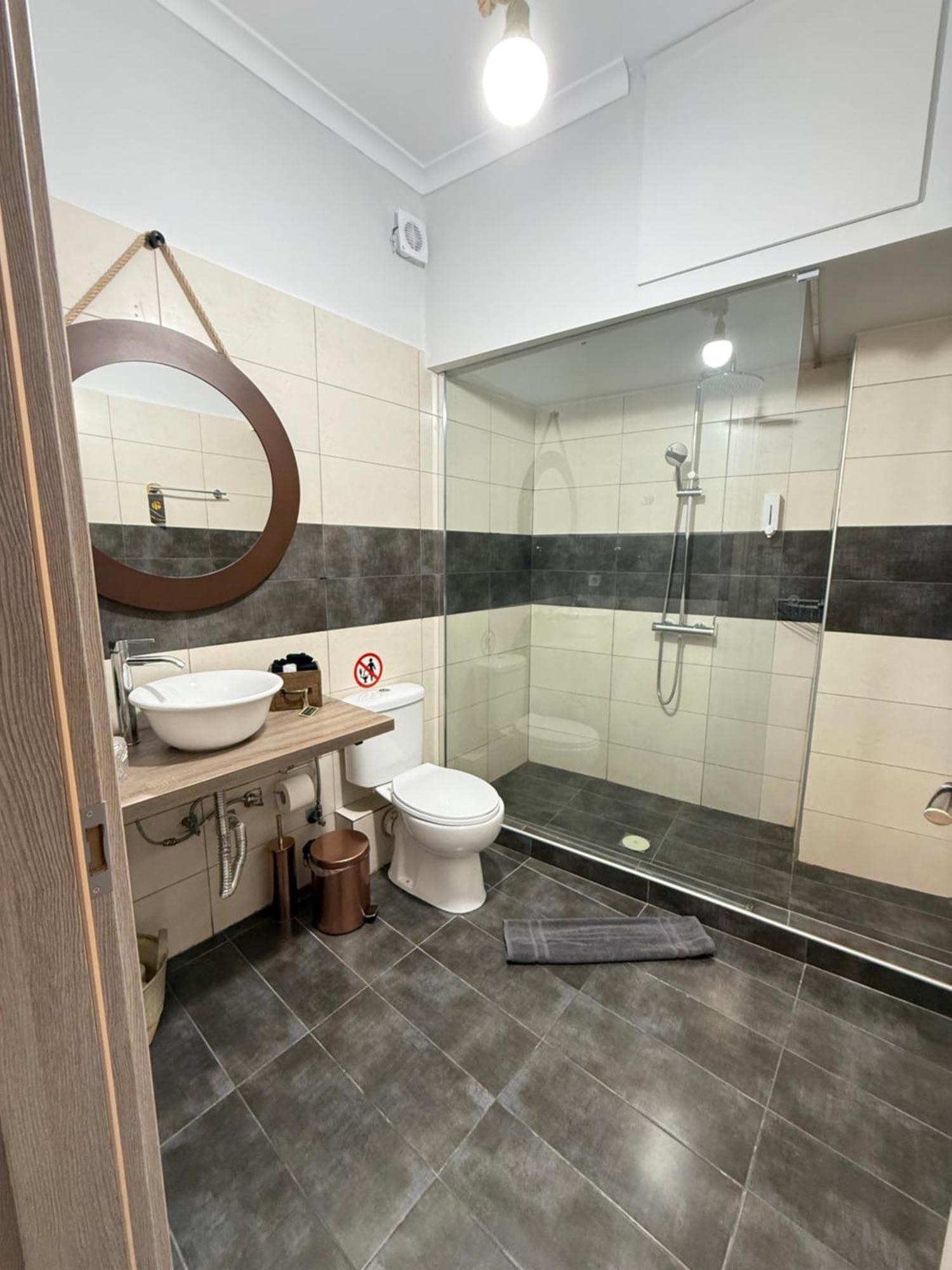 Compass Lofts Athensアパートメント エクステリア 写真